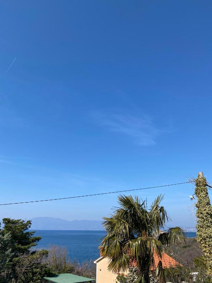 Apartmani Sara Omišalj Exterior foto
